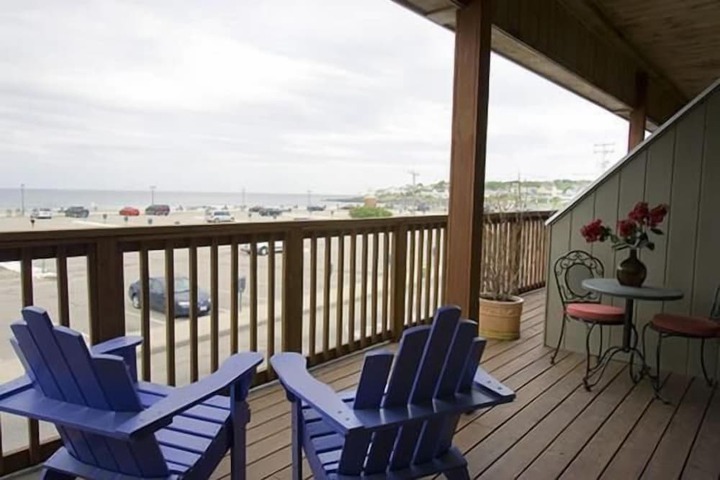 Sands by the Sea Motel