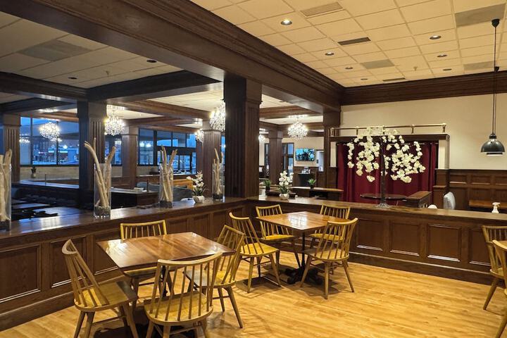 Ariel Broadway Hotel