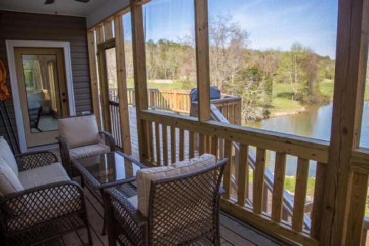 Lake Rider Cabin