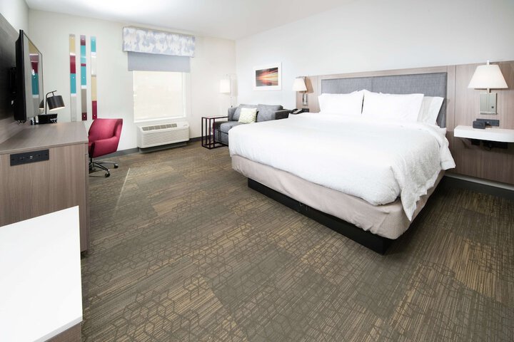 Hampton Inn & Suites Santa Maria