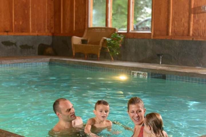 Pool 10 of 73