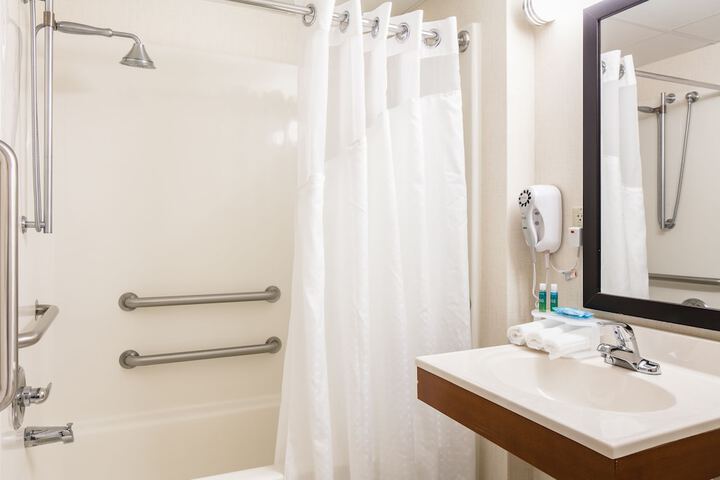 Holiday Inn Express Coralville by IHG