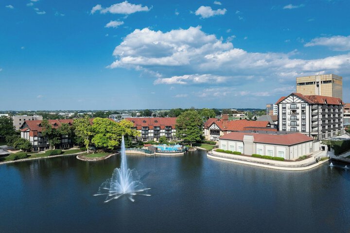 Sheraton Westport Chalet Hotel St. Louis