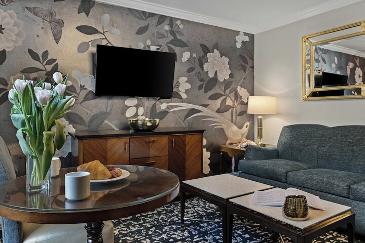 Room 30 of 41