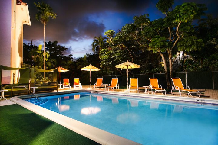 Pool 6 of 35