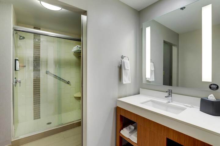 Hyatt Place St. Louis / Chesterfield