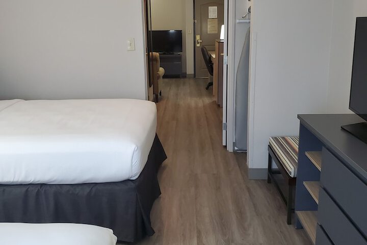Country Inn & Suites by Radisson Buford at Mall of Georgia, GA