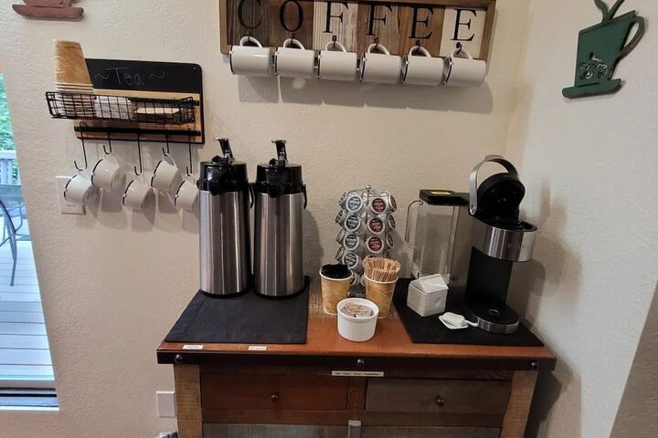 Breakfast/Coffee Service 55 of 59