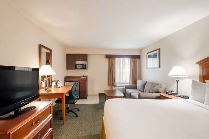 Room 18 of 27