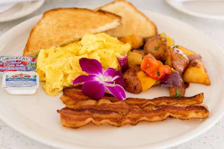 Breakfast/Coffee Service 43 of 56