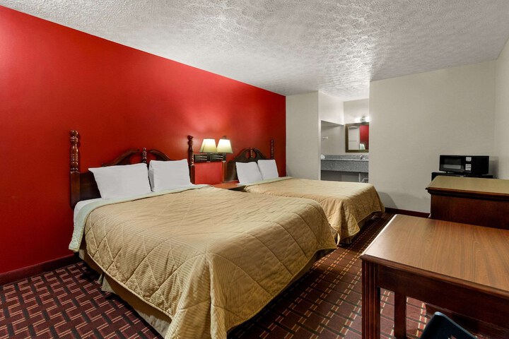 Room 21 of 31