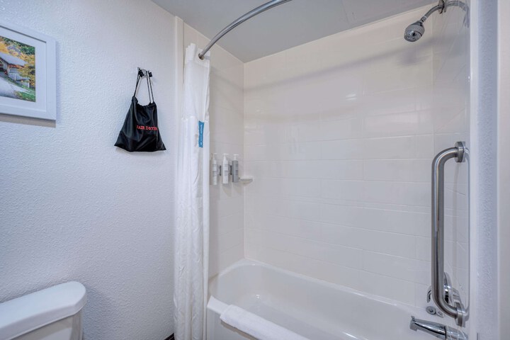 Room 20 of 40