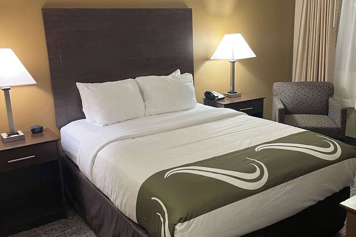 Room 36 of 42