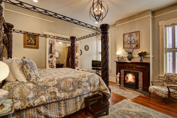 Room 41 of 162