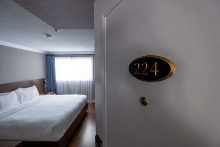 Room 56 of 96