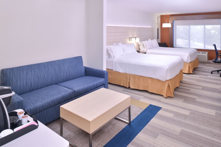 Room 21 of 46