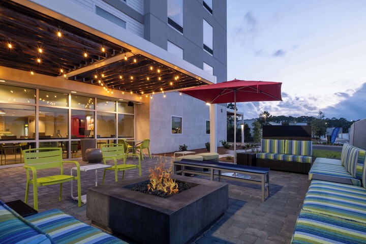 Terrace/Patio 41 of 42