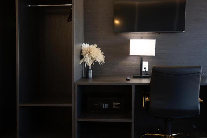 The Irish Inn Boutique Hotel
