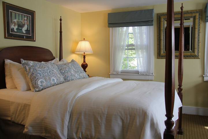 Room 145 of 235