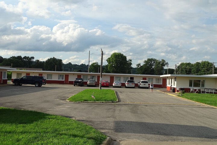 Rivers Inn Fort Madison