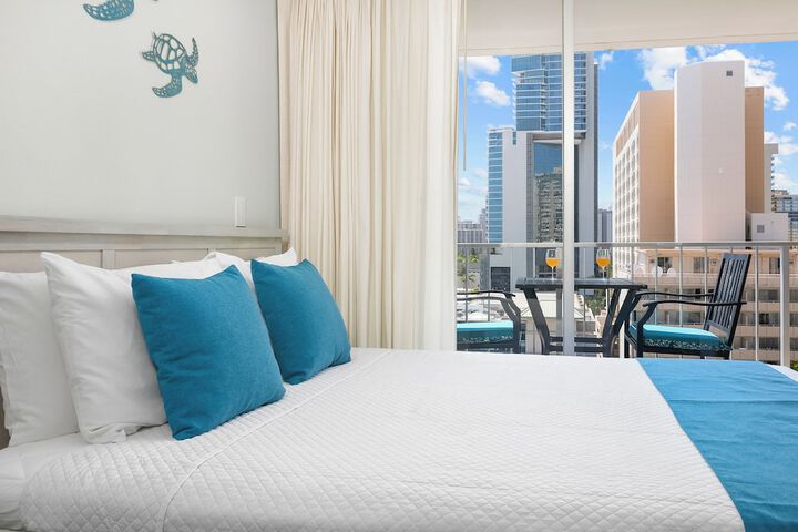 Room 100 of 206