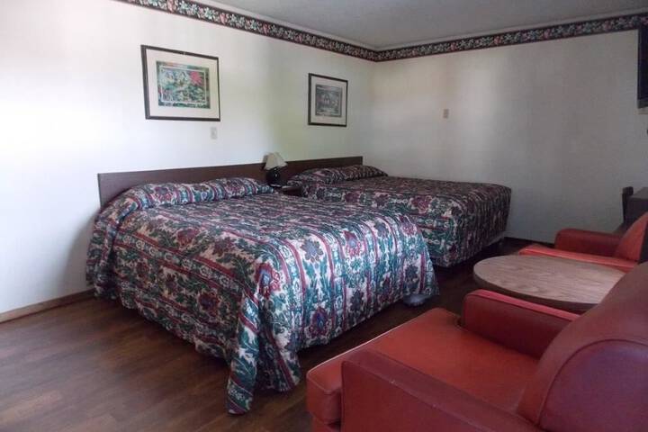 Room 14 of 38
