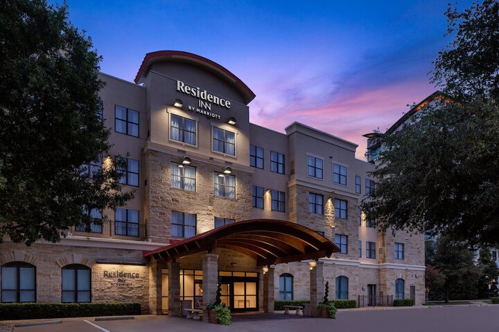 Hotel 2 of 40