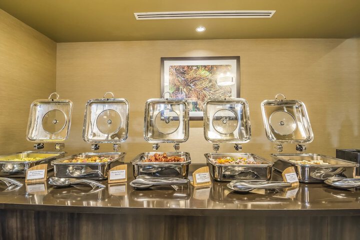 Quality Hotel & Conference Centre