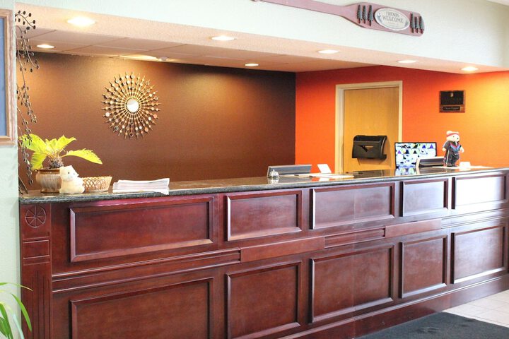 Hotel Interior 4 of 18