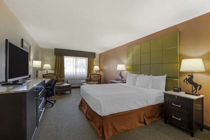 Room 16 of 41