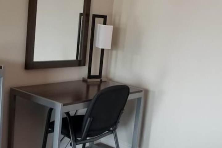 Room 25 of 25