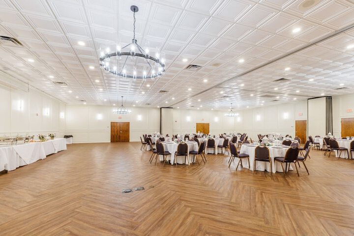 Merry Acres Inn