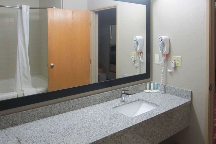 Room 52 of 88