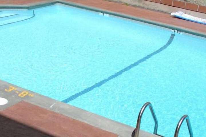 Pool 11 of 62