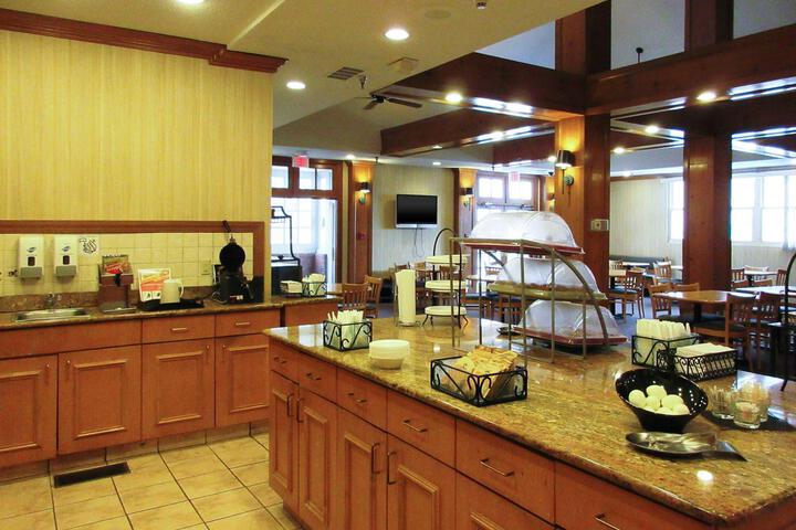 Suburban Extended Stay Hotel - Omaha