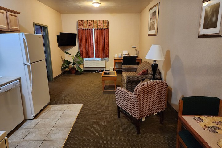 Room 61 of 75