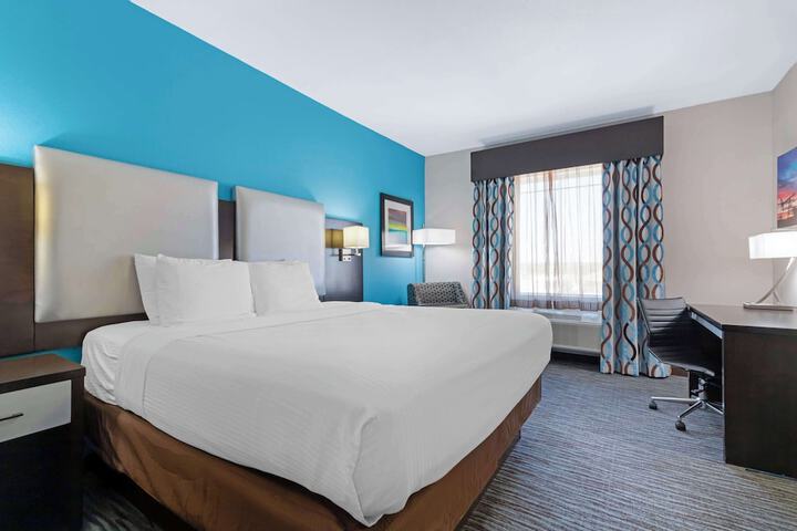 Best Western Plus Pleasanton Hotel