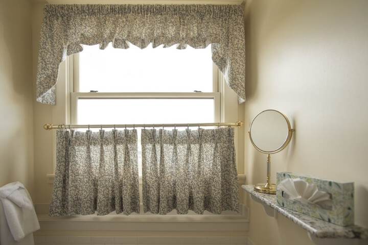 Room 60 of 130