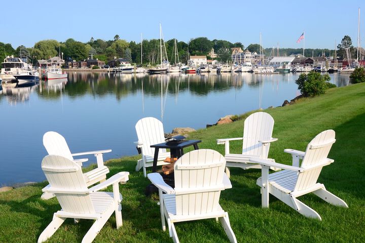 Yachtsman Hotel & Marina Club