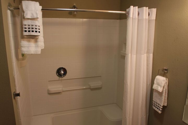 Room 14 of 24