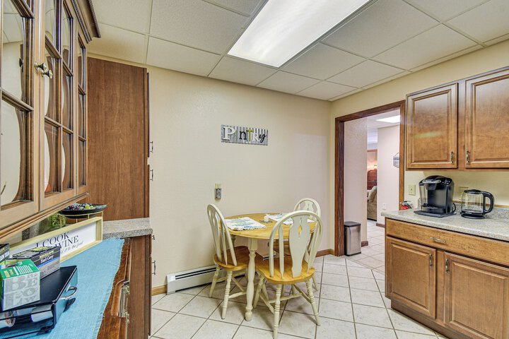 Montour Falls Apartment 3 Mi to Seneca Lake!