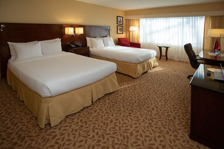 Room 17 of 34
