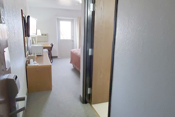 Room 31 of 41