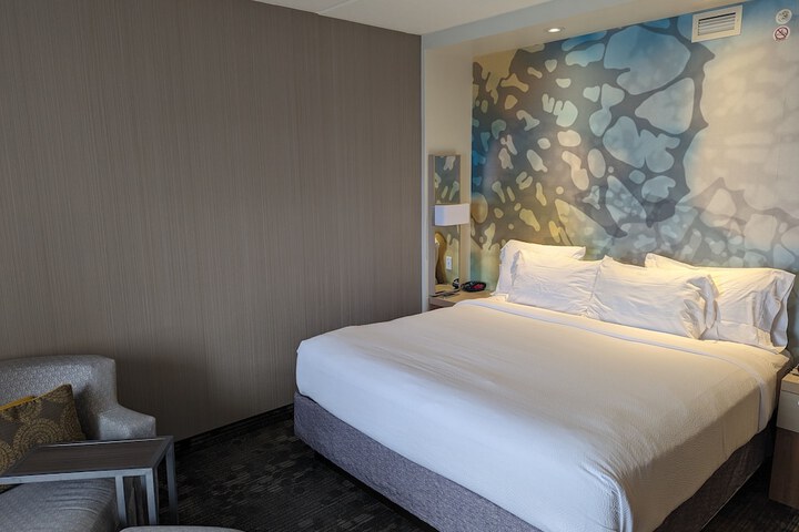 Courtyard by Marriott Holland Downtown