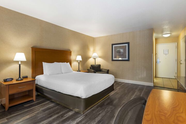 Room 18 of 45
