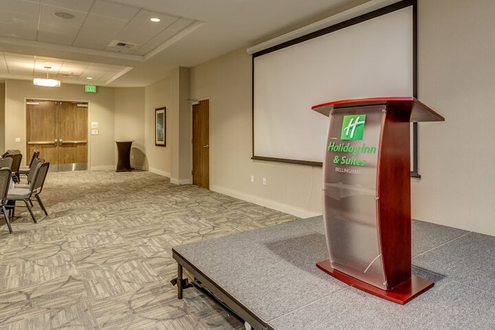 Holiday Inn & Suites Bellingham by IHG