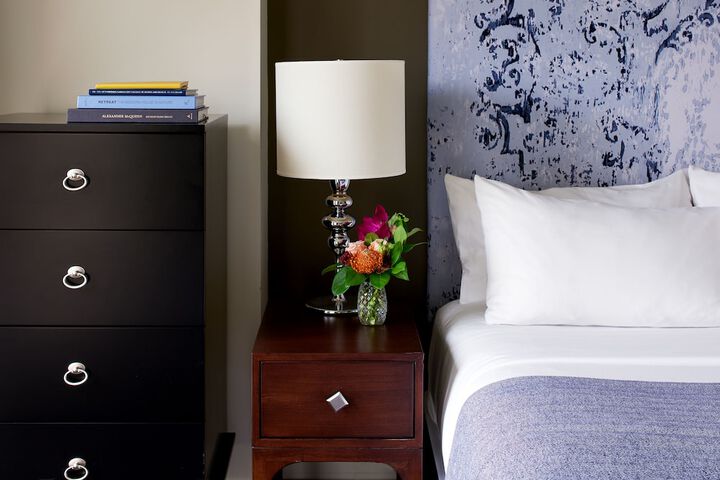 Room 22 of 65