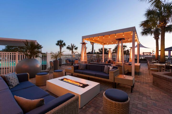 Terrace/Patio 47 of 49
