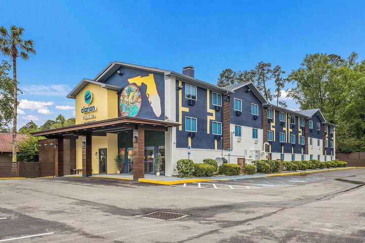Hotel 5 of 38