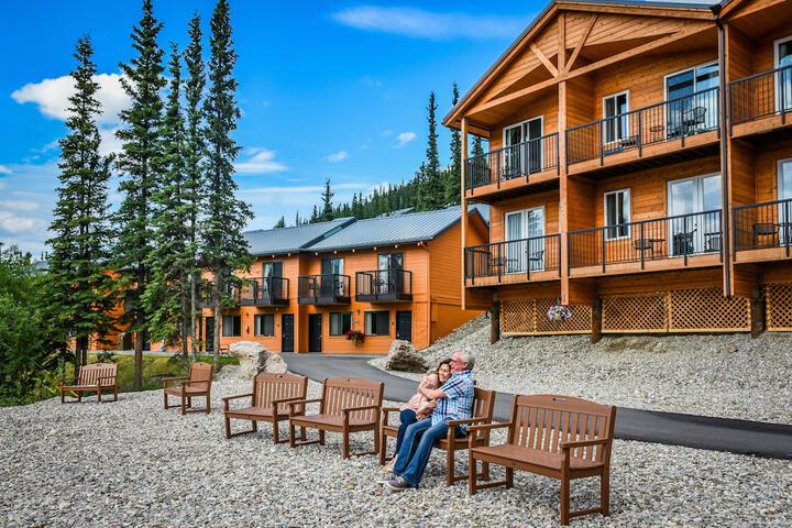 Denali Bluffs Hotel